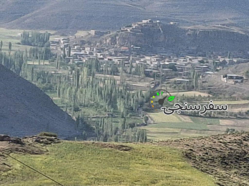 احمد نژادهادی لیدر گردشگری فرهنگی و درایور گاید در مشهد