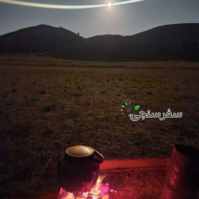 احمد نژادهادی لیدر گردشگری فرهنگی و درایور گاید در مشهد