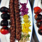 باغ رستوران شب های گلدشت