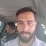 محمدرضا اکبری کویرگردی و راهنمای فرهنگی درخانه های تاریخی کاشان و باغ فین