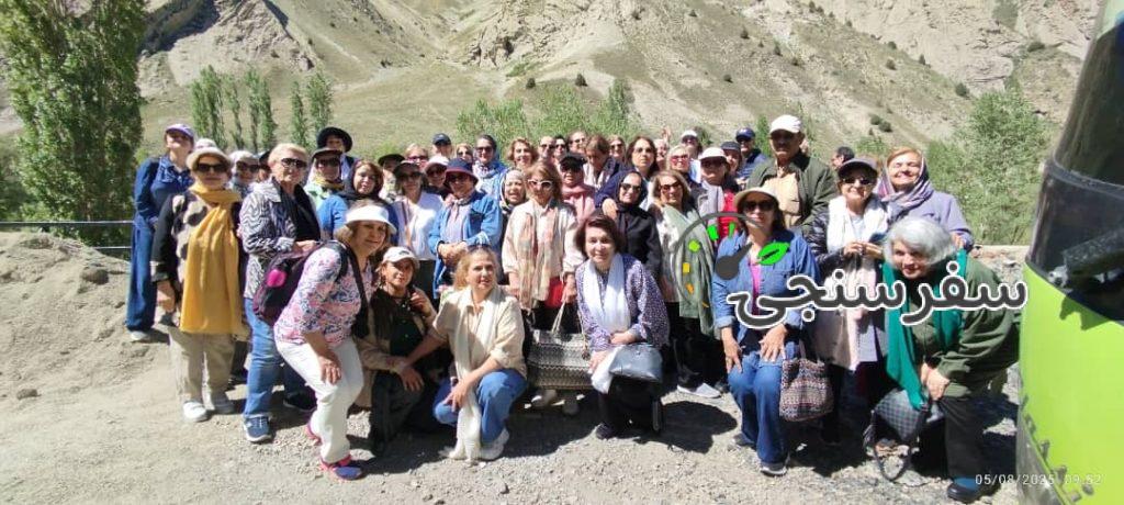 فریده محتشمی تور لیدر گردشگری فرهنگی در تهران