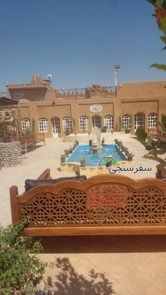 اقامتگاه یاقوت آباد در اصفهان
