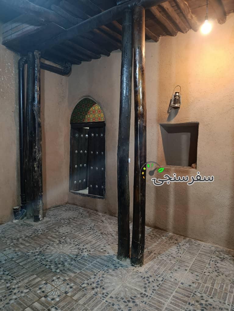 اقامتگاه بومگردی آلوسان در همدان