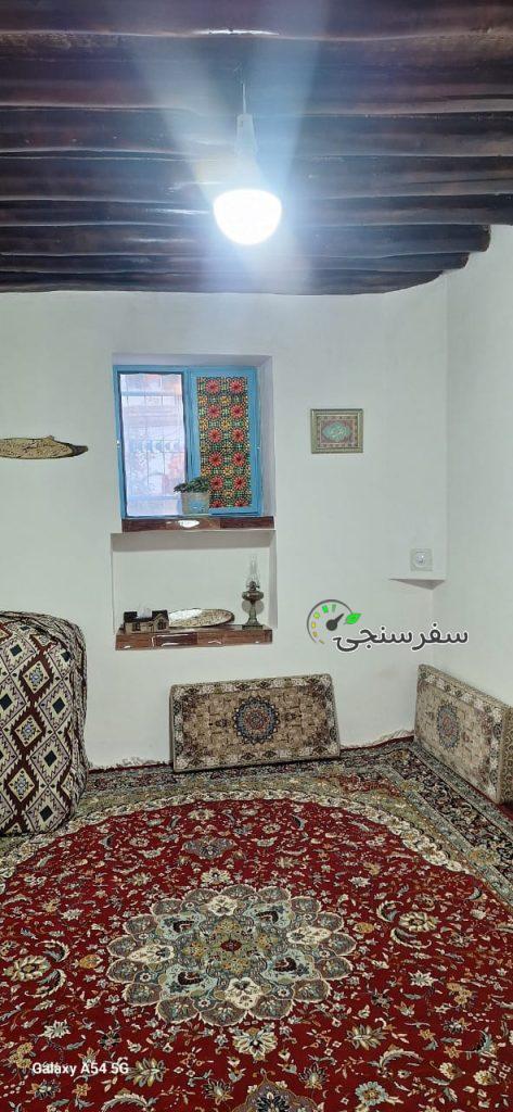 اقامتگاه بومگردی آلوسان در همدان