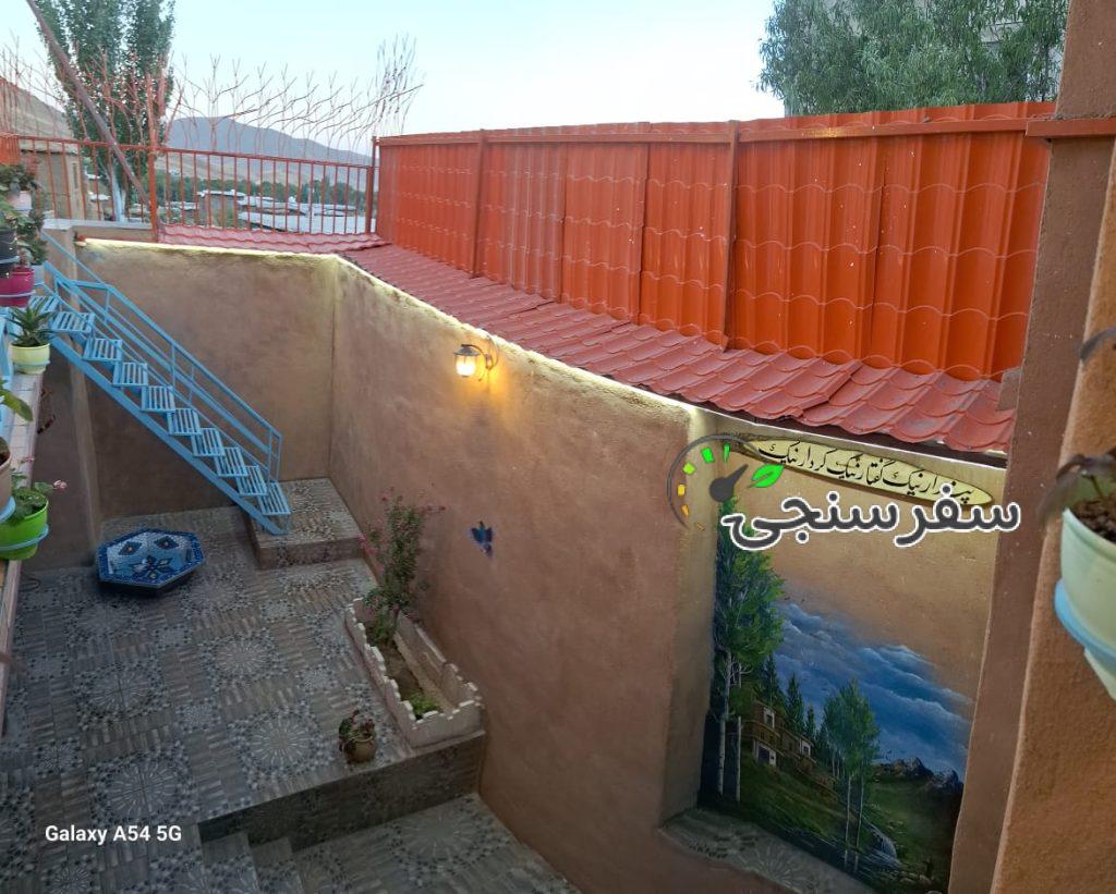 اقامتگاه بومگردی آلوسان در همدان