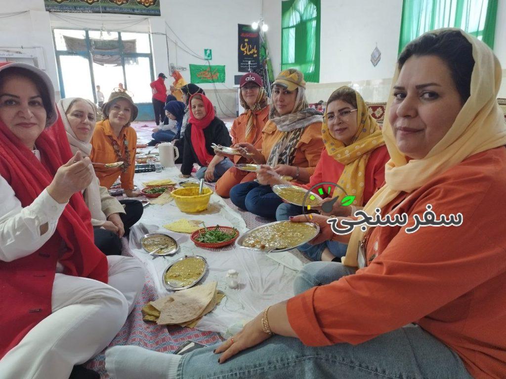 مهتاب بابایی مقدم لیدر مجرب فرهنگی و محلی در خراسان رضوی