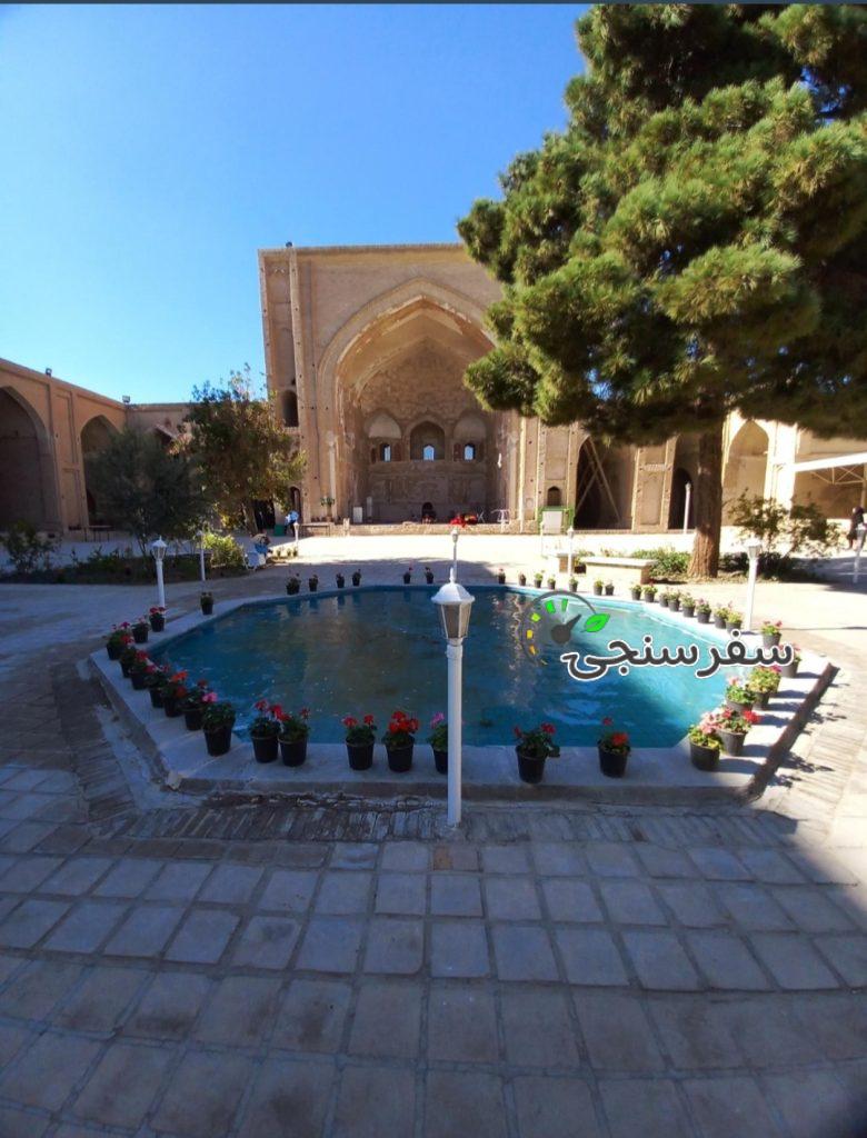 تور باغ انار و بازدید اماکن تاریخی ساوه