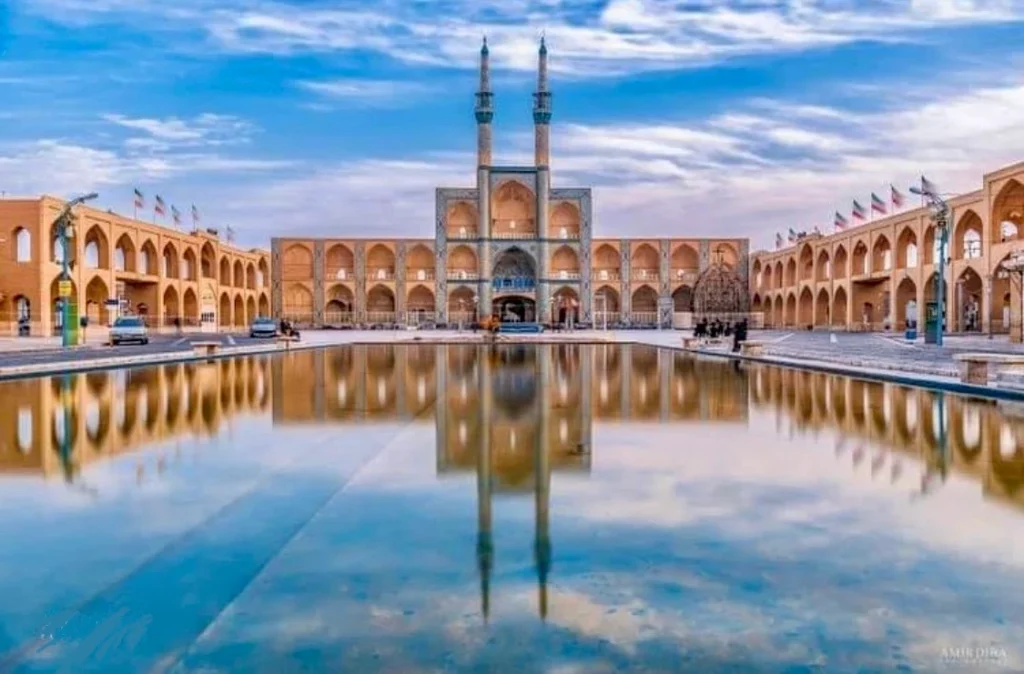 تور یزد گردی