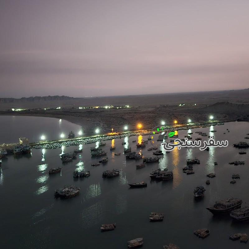 فرهاد صالح زهی لیدر محلی و عکاس چابهار