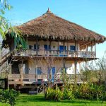 اقامتگاه بومگردی لوتکا در بندانزلی/