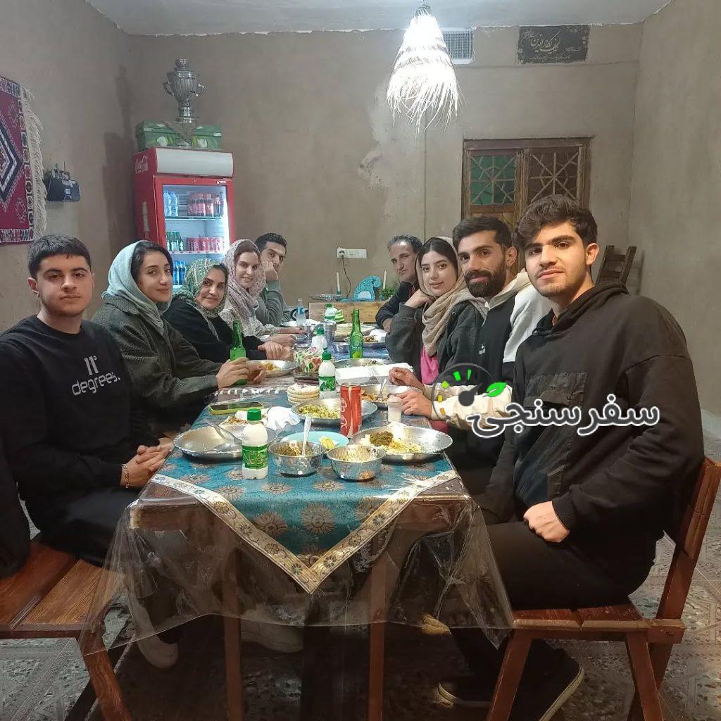 اقامتگاه بومگردی پارسه گاد در شیراز/