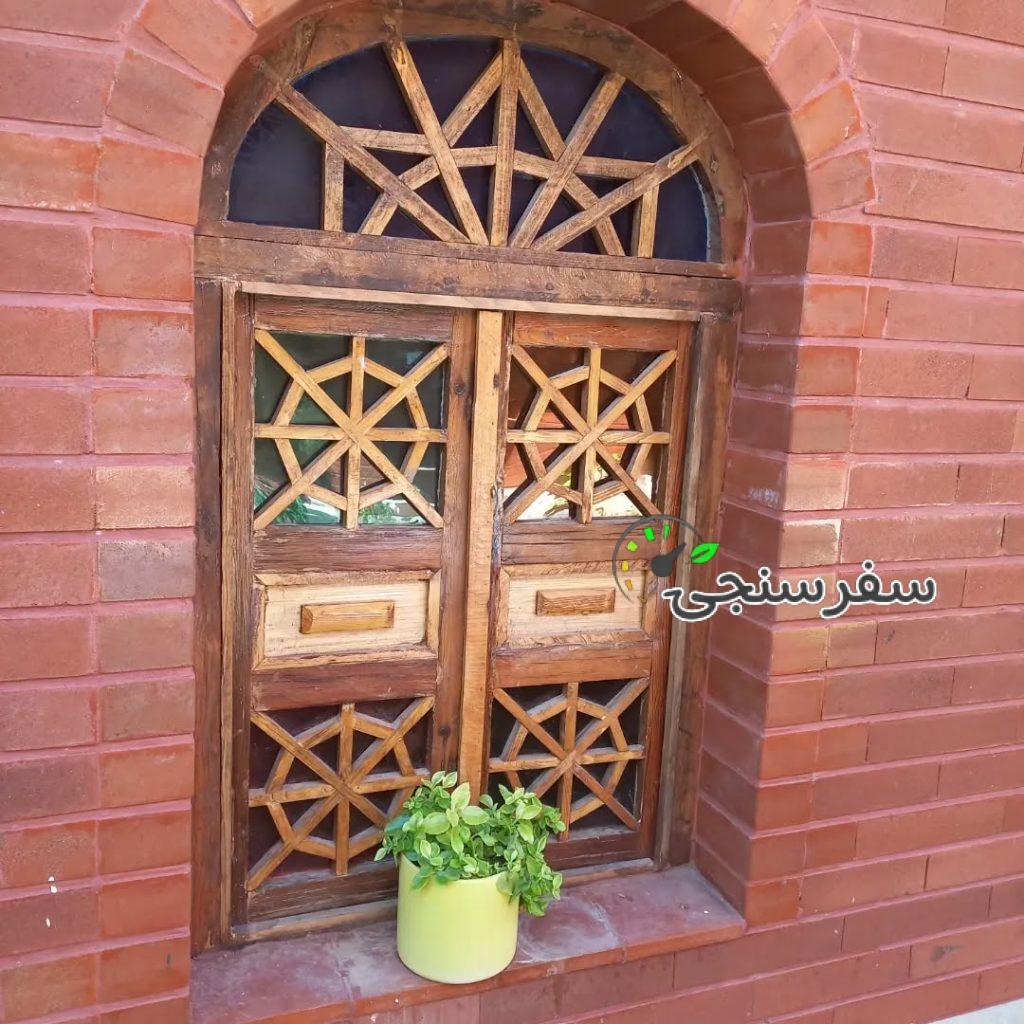 اقامتگاه بومگردی پارسه گاد در شیراز/