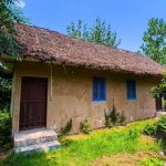 اقامتگاه بومگردی لوتکا در بندانزلی/