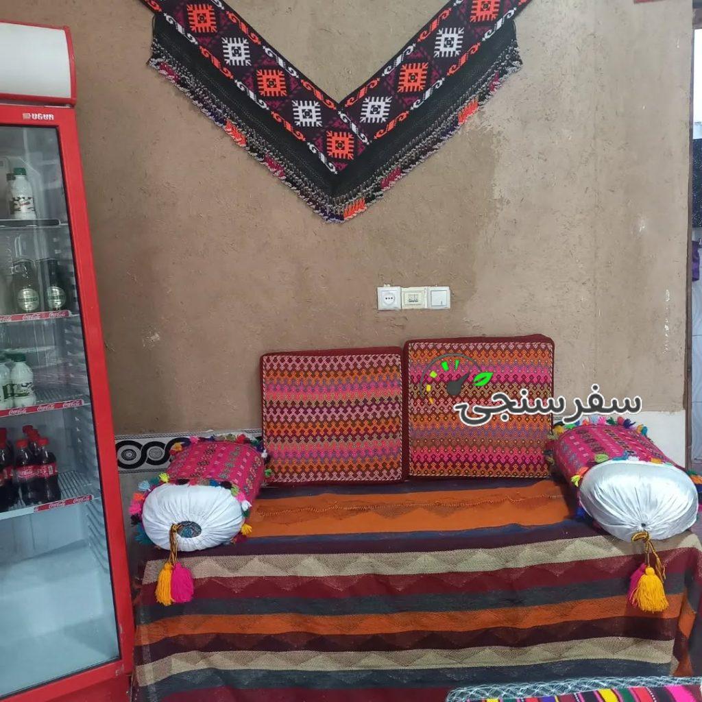 اقامتگاه بومگردی پارسه گاد در شیراز/