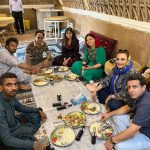 لیدر محلی همراه ماشین در چابهار