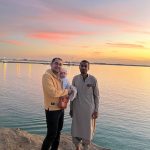 لیدر محلی همراه ماشین در چابهار