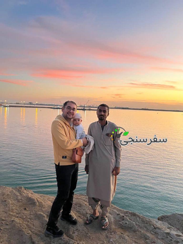 لیدر محلی همراه ماشین در چابهار