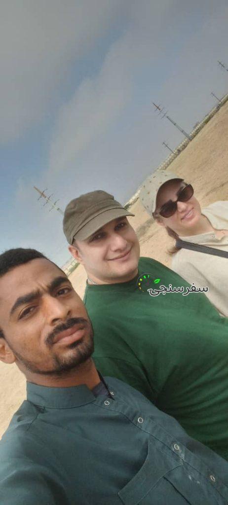 لیدر محلی همراه ماشین در چابهار