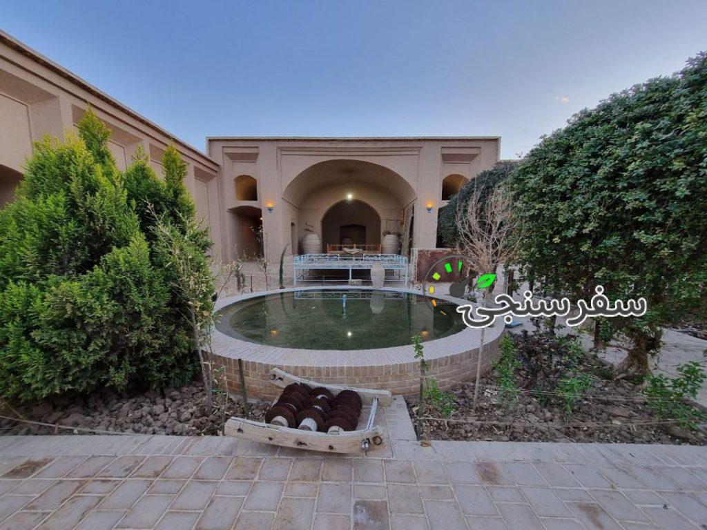 بومگردی رستاق در یزد