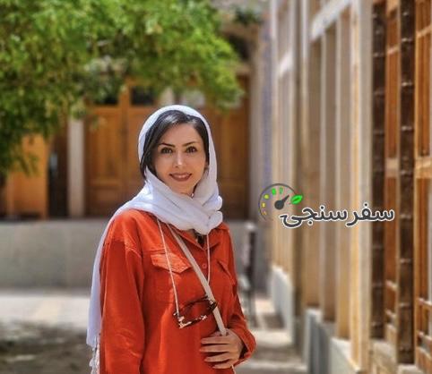 ندا متشکر راهنمای تخصصی اصفهانگردی و راهنمای رسمی میراث فرهنگی