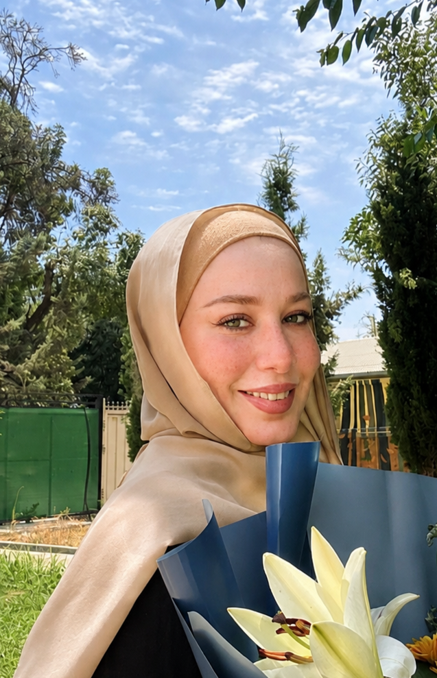 مترجم عربی ولیدر